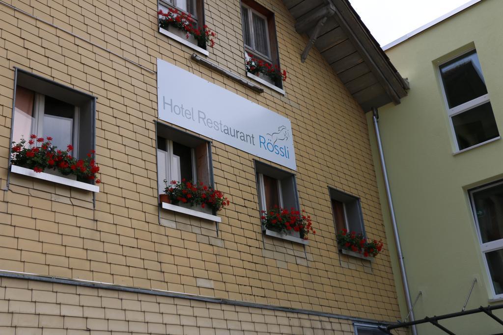 Hotel Restaurant Roessli Uetendorf ภายนอก รูปภาพ